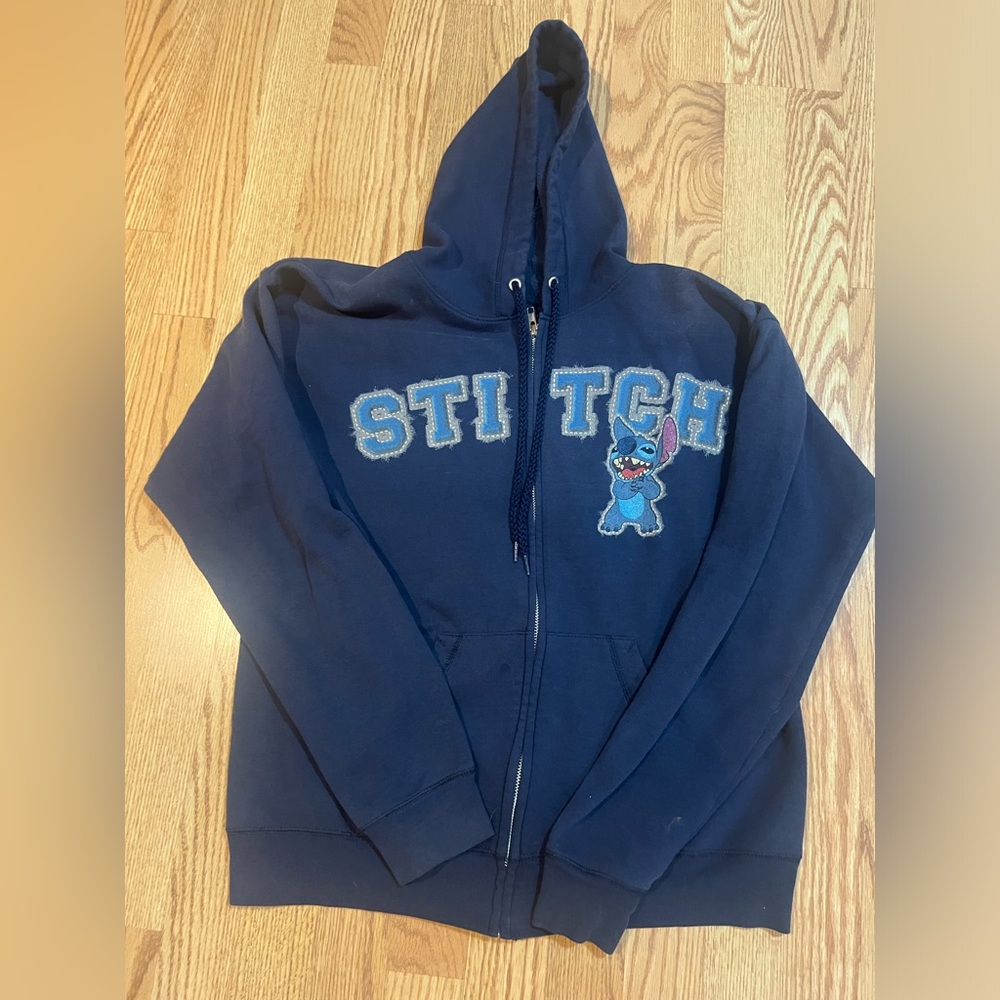 DisneyWorld Lilo and Stitch zip Hoodie Size Medium Vintage